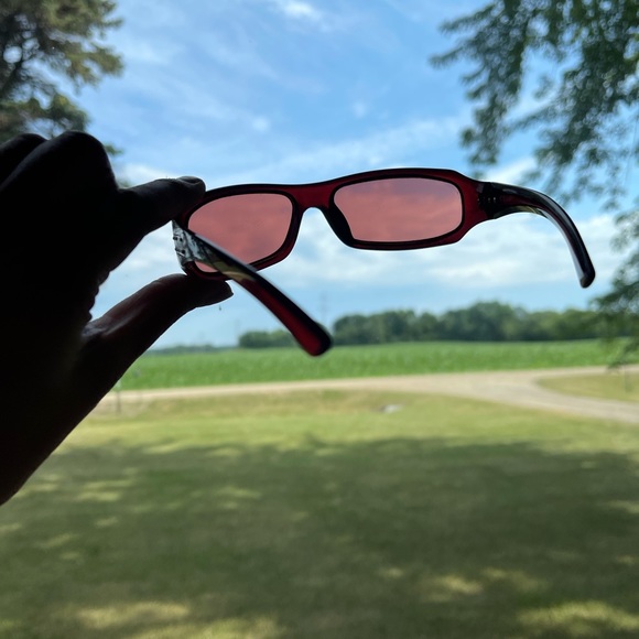 Gucci Rose Colored Sunglasses - Picture 14 of 14